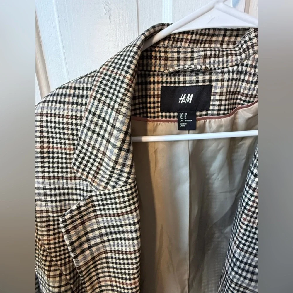 H&M Women's Plaid Blazer - Brown and Cream Size 8 (Medium) - Picture 9 of 9
